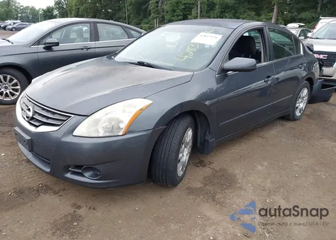 2010 Nissan Altima 2.5 S z USA, uszkodzony, nr VIN 1N4AL2AP4AC162707